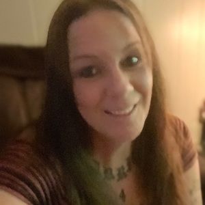 Meet your Posher, Cynthia
